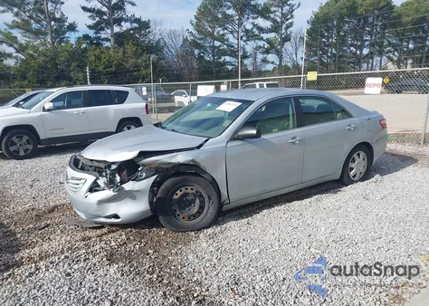 2009 Toyota Camry Le z USA, uszkodzony, nr VIN 4T1BE46K69U802452